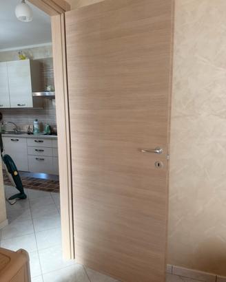 Porta/bussola sx