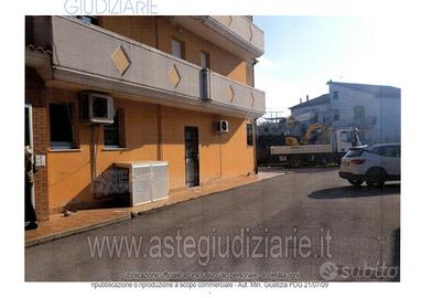 Appartamento Alanno [A4331968]