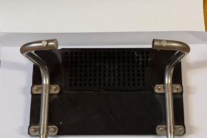 Suporto per motore fuori bodo ausiliario