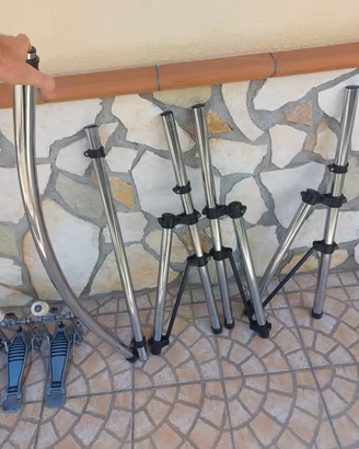 Hardware Batteria: Rack Curvo Professionale + 10 C