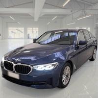 BMW Serie 5 518d mhev 48V Business auto