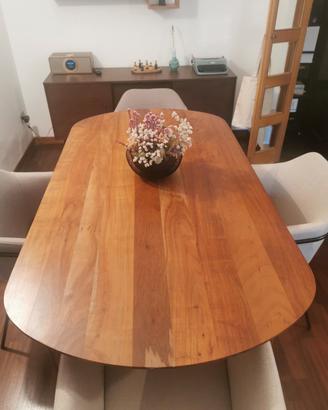 tavolo in legno con poltroncine maison du monde