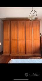 Camera matrimoniale completa in rovere.