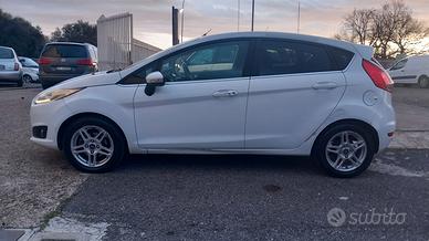 ford fiesta titanium