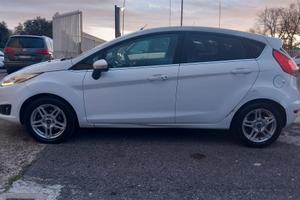 ford fiesta titanium