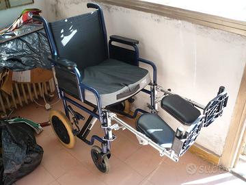 Sedia a rotelle da transito pieghevole