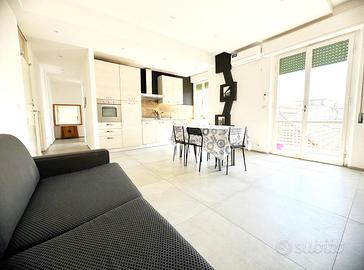 Trilocale Marina Centro a due passi dal mare