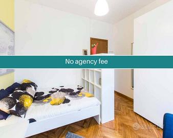 Stanza in appartamento di 113 m² a Milano