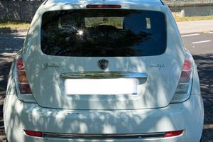 Lancia y multijeet