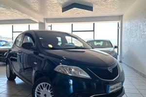 Lancia Ypsilon 1.2 69 CV 5 porte GPL Ecochic Plati