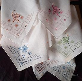 Set 6 fazzolettini Vintage Ricamati a mano  cotone