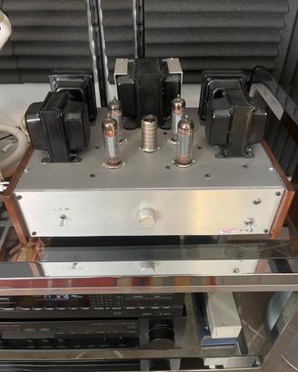Amplificatore a valvole 10w+10w