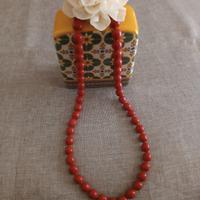 Collana in  pasta di corallo rossa.