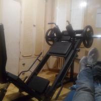 Leg press hack squat