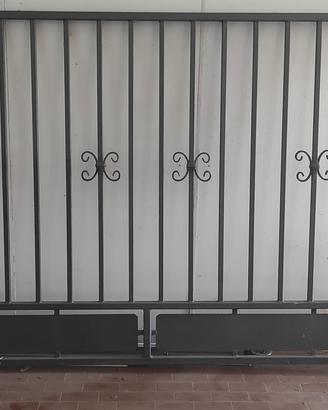 Cancello ferro pieno artigianale 227x150cm 