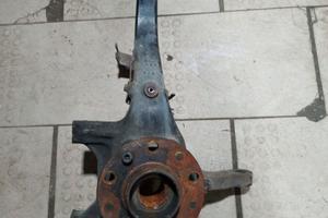 Alfa Romeo Brera , 159 fusello ruota anteriore