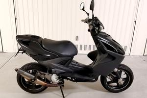 Yamaha AEROX 50