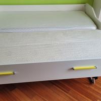 Struttura letto a ponte con  materassi inclusi