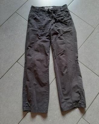 Pantaloni Bershka tela 10-12 anni