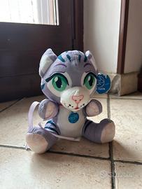 Pupazzo tigre lilla con occhi verdi – dolcissimo!