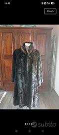 Elegante cappotto lungo in visone 