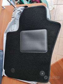 TAPPETINO LATO GUIDA FIAT TIPO. NUOVO.