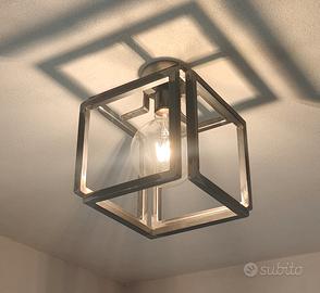 Lampadario a cubo
