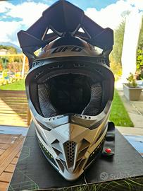 Casco Ufo Intrepid NUOVO taglia S