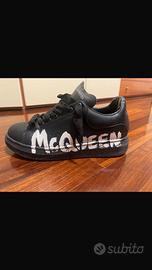 Alexander McQueen Graffiti