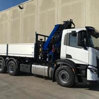 Iveco ad280x48 y/ps on ribaltabile e gru