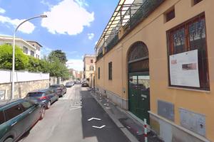 Re di roma monolocale condominio incluso