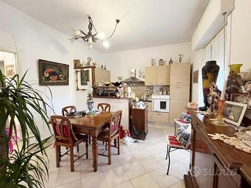 3 LOCALI A AMELIA