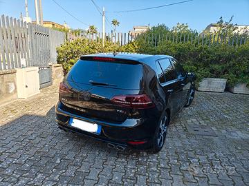 Volkswagen Golf 7  1.4  122cv  TSI - GPL