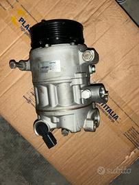 Compressore del condizionatore Passat Variant 2000