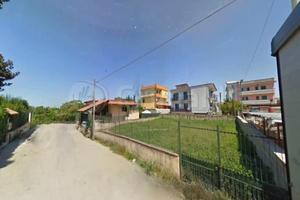 Soluzione indipendente con terreno associato