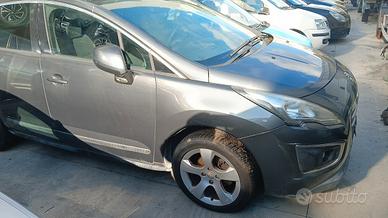 Peugeot 3008  anno 2014