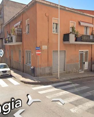 Appartamento con grande terrazza e soffitte