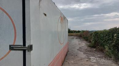 cassone camion ex cella frigorifera 