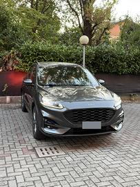 Ford kuga stline x plug in
