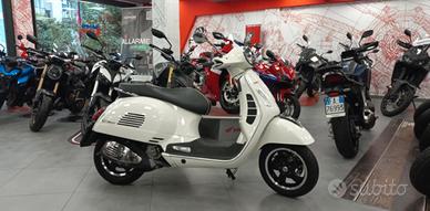 Vespa GTS 300 hpe Super