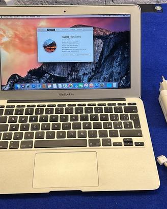 MacBook Air 11  (Mid 2011)