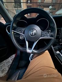 Volante alfa Romeo Stelvio (No AIRBAG)