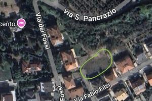 Lotto edicabile con ampio spazio a giardino