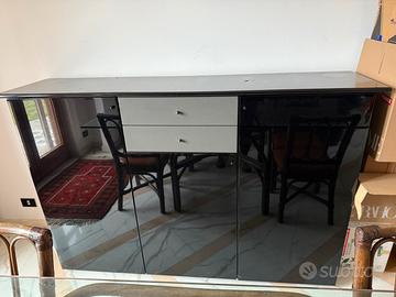 Credenza nera laccata