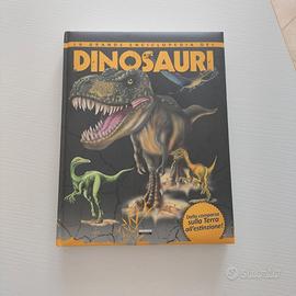 La grande enciclopedia dei dinosauri