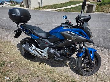 Honda nc 750 x dct abs