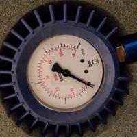 Manometro per pressione gomme di precisione