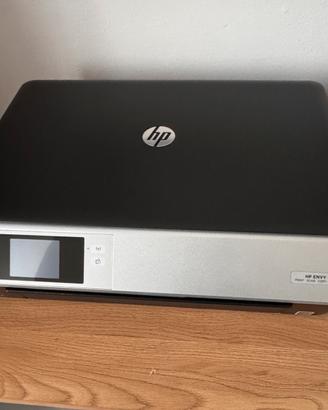 Stampante HP ENVY 5530