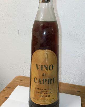 Bottiglia di vino storica Vino di Capri della rise