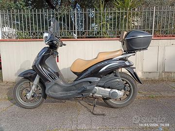 BEVERLY 300IE